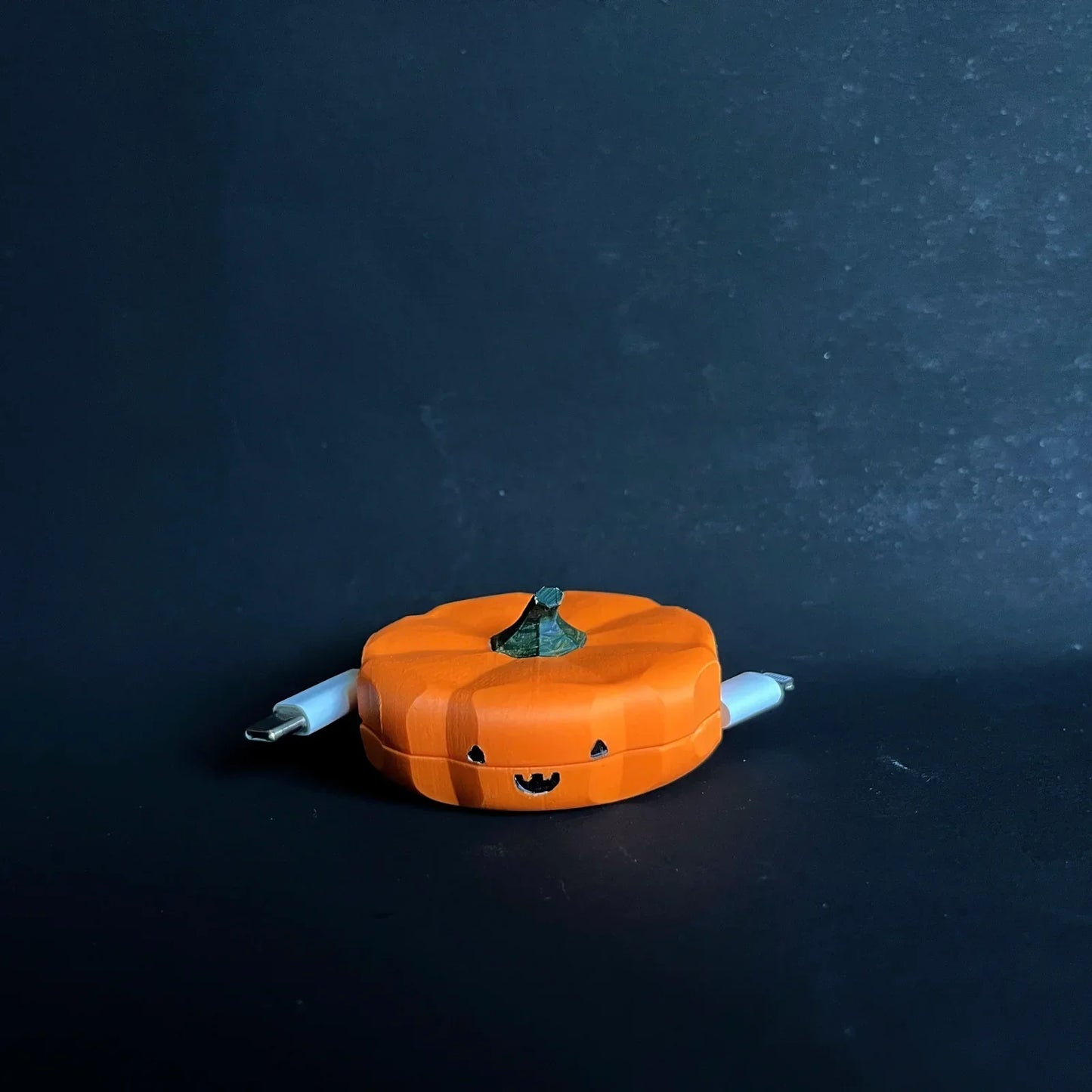 🎃Halloween Limited-Time Sale 50% OFF🔥Pumpkin Pebble Automatic cable winder